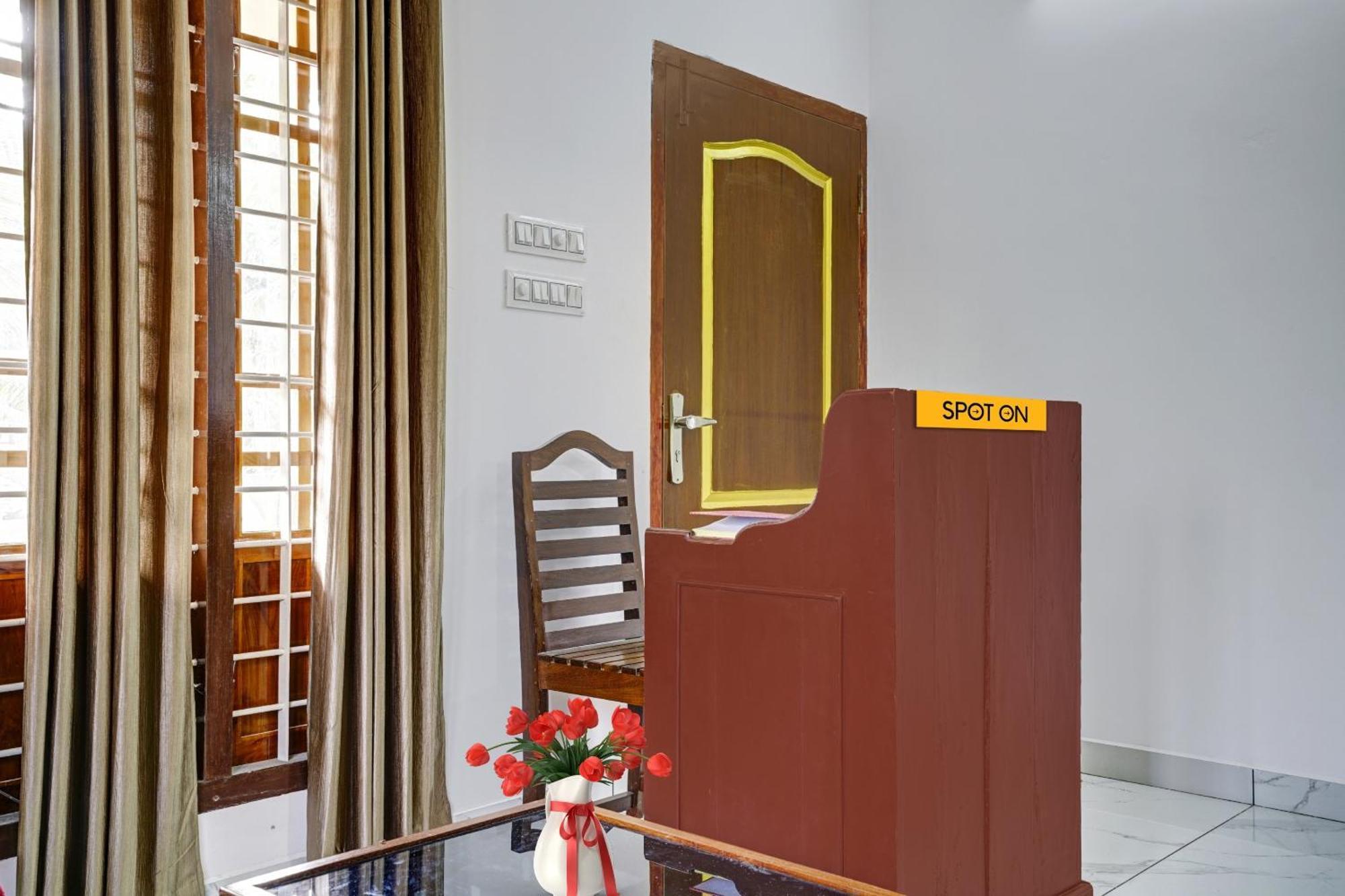 Spot On Shalom Palace Residency Neriyamangalam Extérieur photo